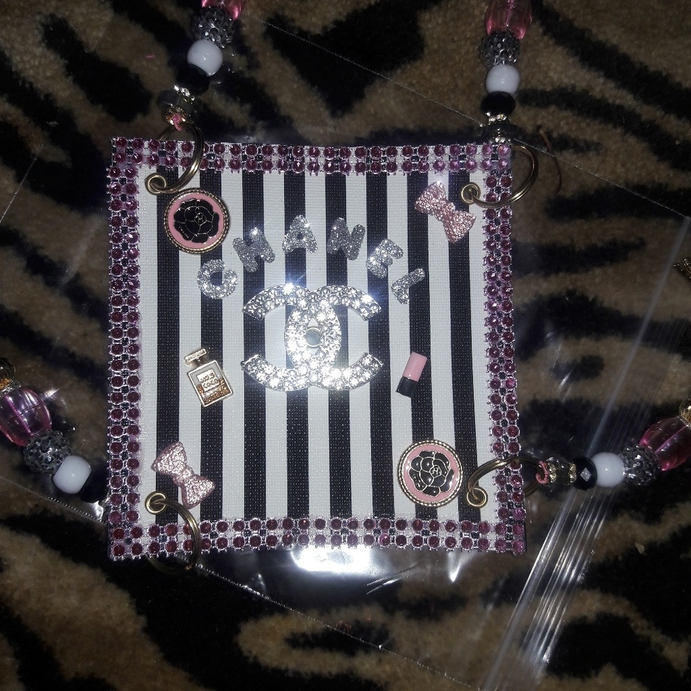 Designer inspired wine glass cover